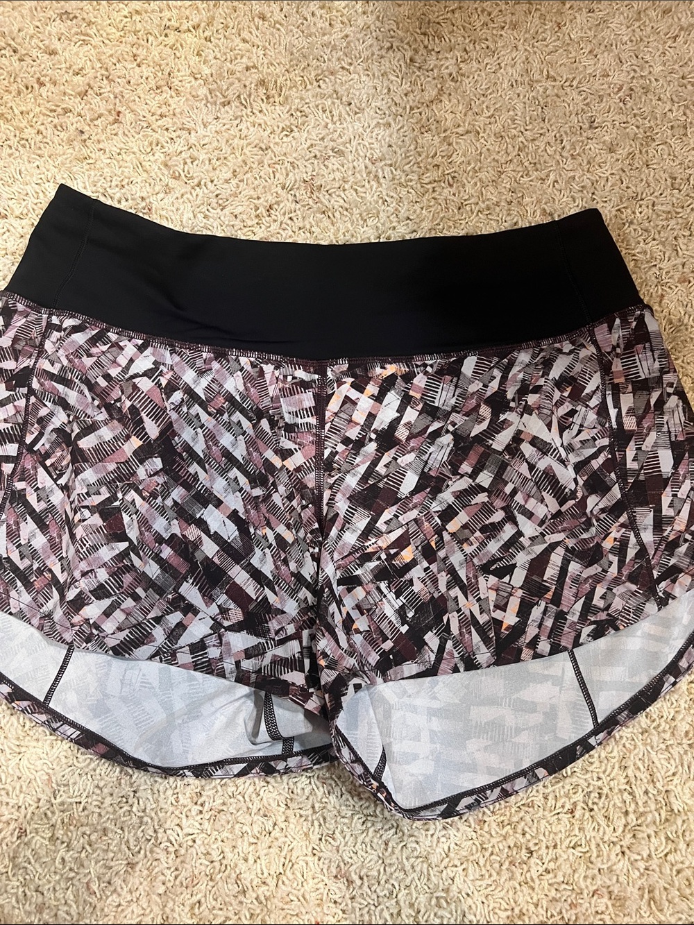 Lululemon Women’s Stained Glass Love Neutral Blush Black Speed Shorts
